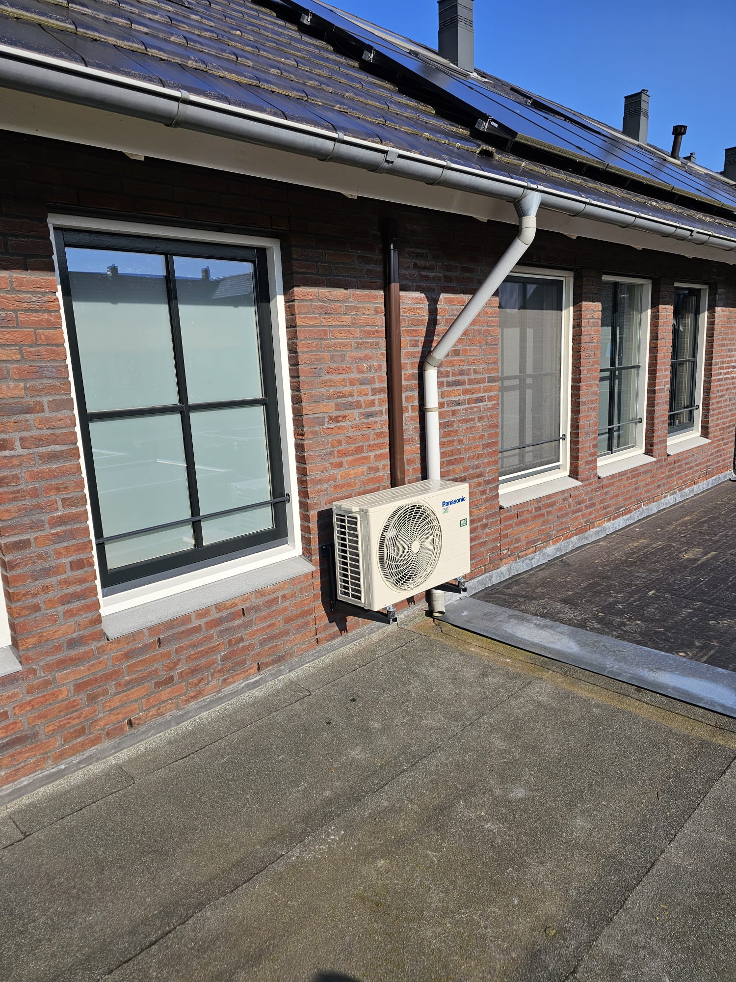 e43d80be-ecec-4f3d-a341-0980f9052b35