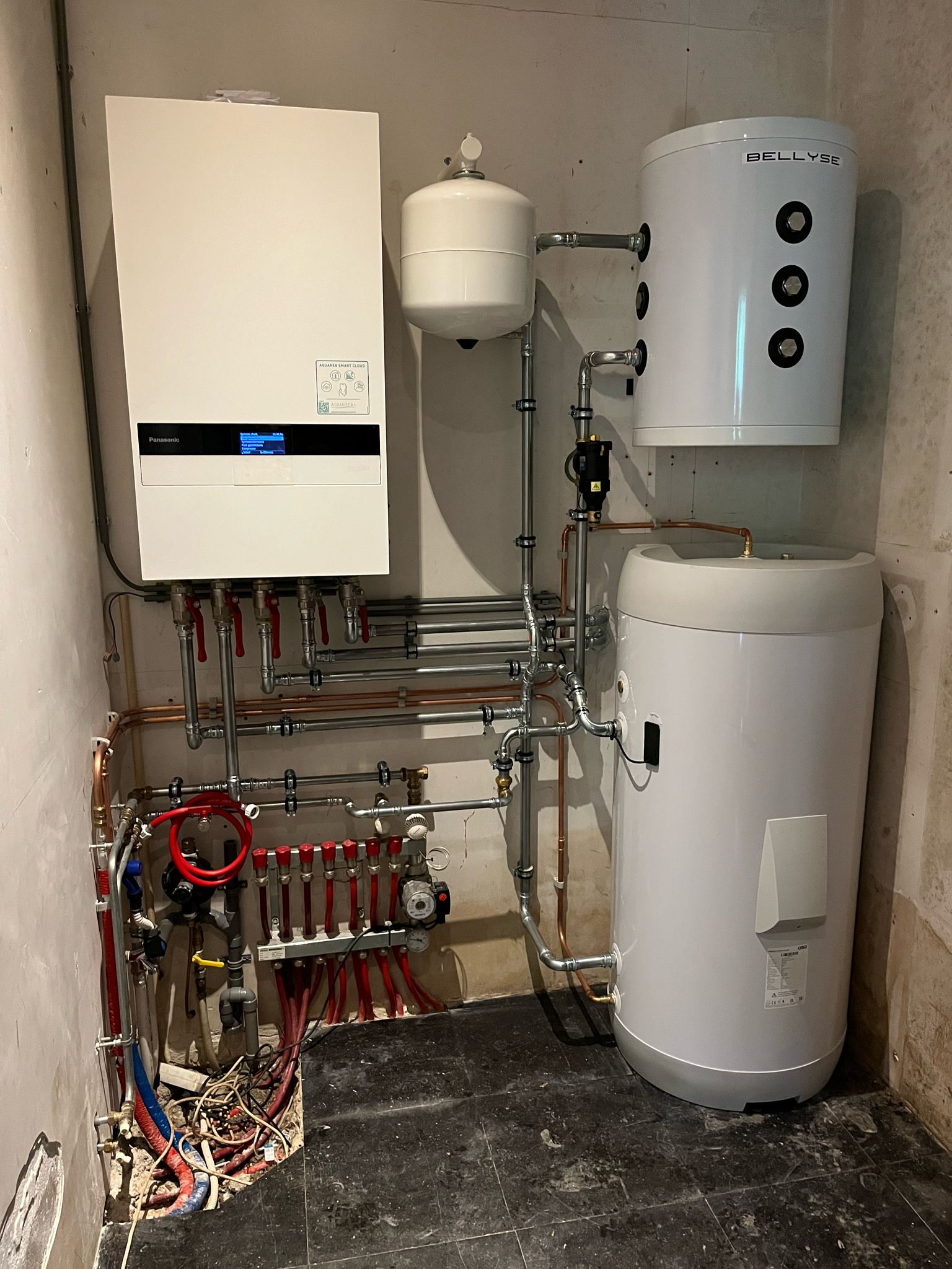 67ecf0fa-ec55-43e0-a4a4-deabd91a5c48